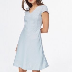 Brooks Brothers Women's Linen Dress Size 8 Light Blue Short Sleeve